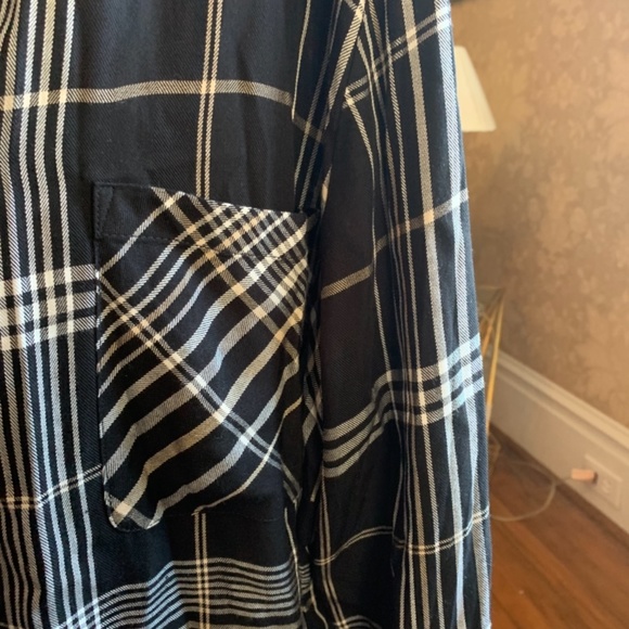 Chico’s rayon button down blouse. Never worn. - Picture 3 of 5